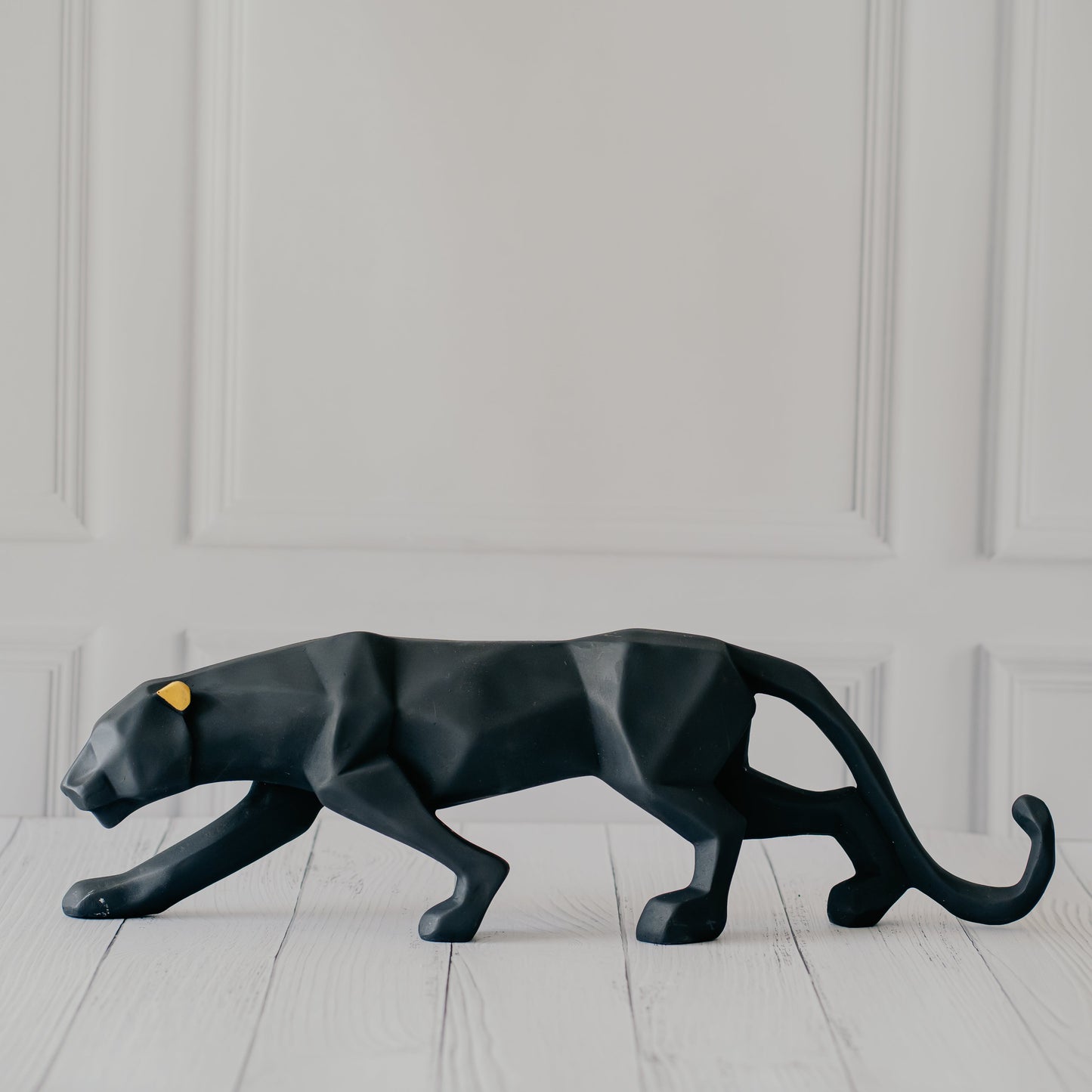 The Geometric Panther Table Accent (Black)