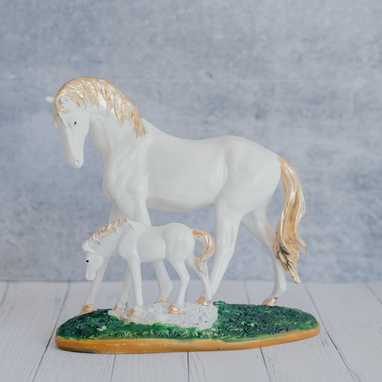 The Caring Horse Style 2 (White)