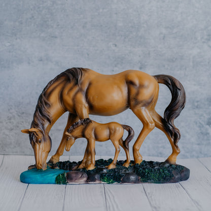 The Caring Horse Style 1 (Brown)