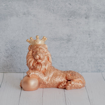 The Almighty Lion with Crown (Black)