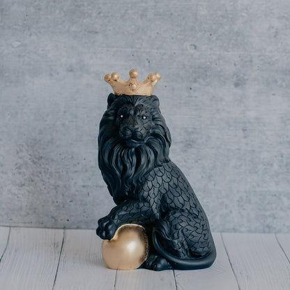 The Almighty Lion with Crown (Black)