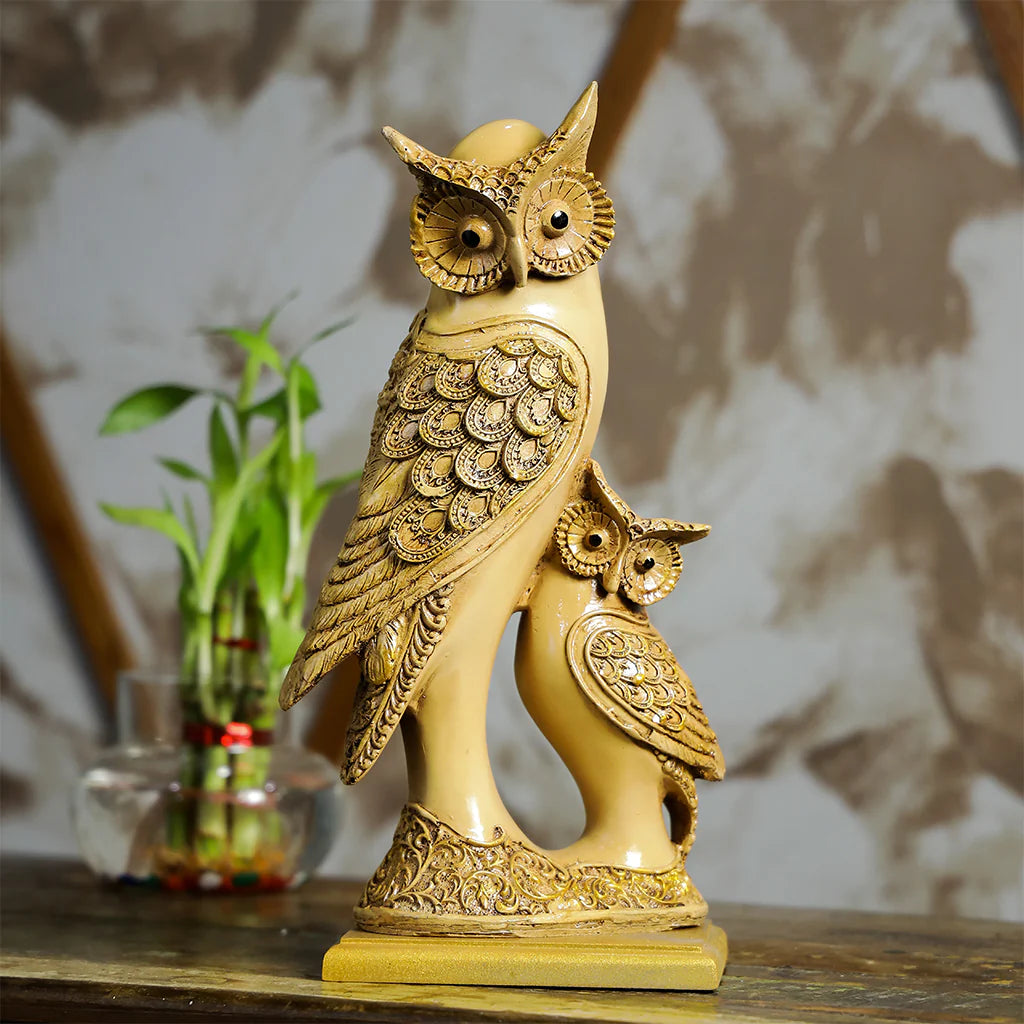 The Sleepless Owl Duo Figurine with Wooden Board