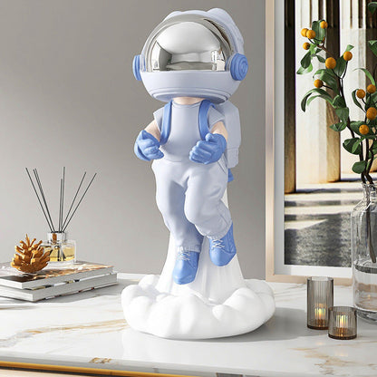 AESTHETIC ASTRONAUT SCULPTURE