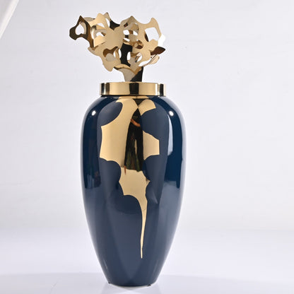 LUXURY PORCELAIN DECORATIVE VASE